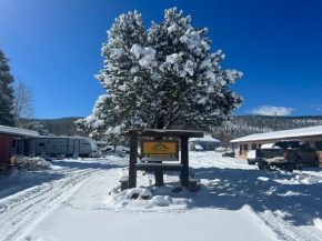 Historic Mora Inn & RV Park